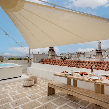 Casa U Burie, Casa Design Con Terrazza Panoramica E Jacuzzi Lägenhet Cisternino Exteriör bild