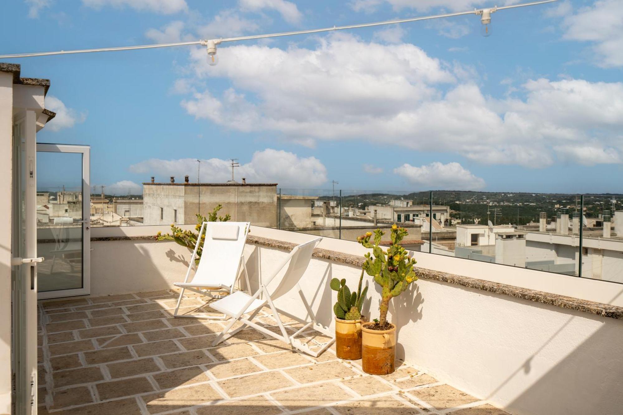 Casa U Burie, Casa Design Con Terrazza Panoramica E Jacuzzi Lägenhet Cisternino Exteriör bild