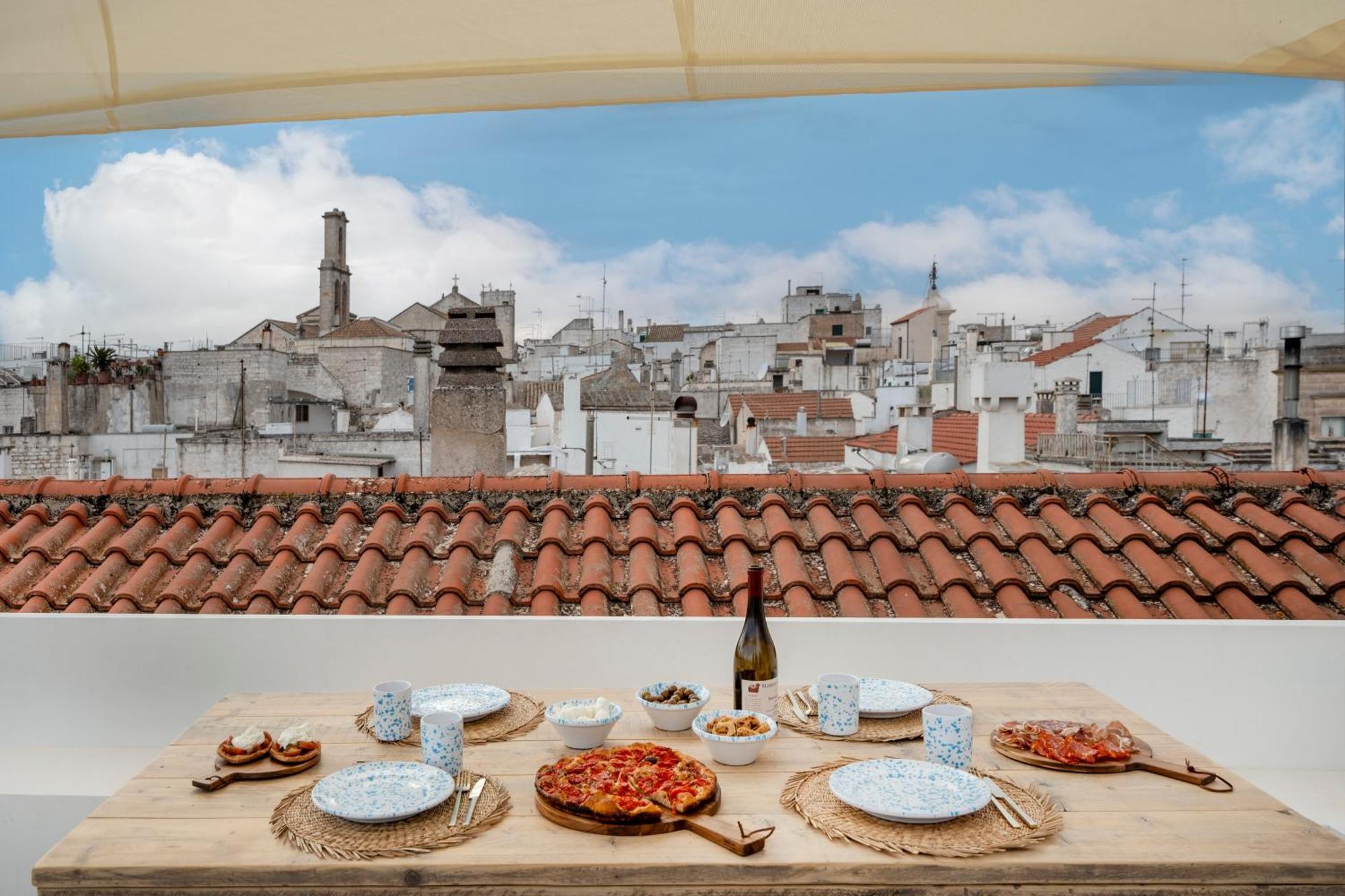 Casa U Burie, Casa Design Con Terrazza Panoramica E Jacuzzi Lägenhet Cisternino Exteriör bild